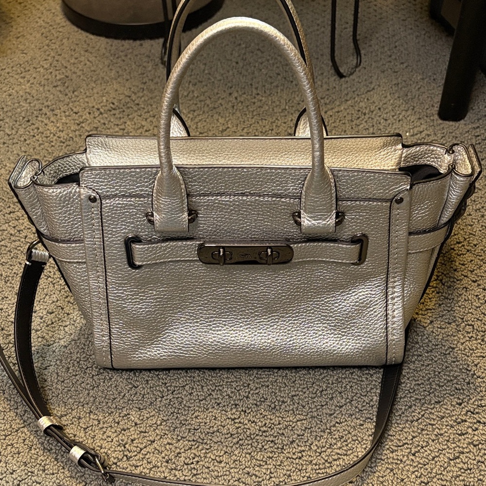 Coach Swagger Bag Silver Satchel